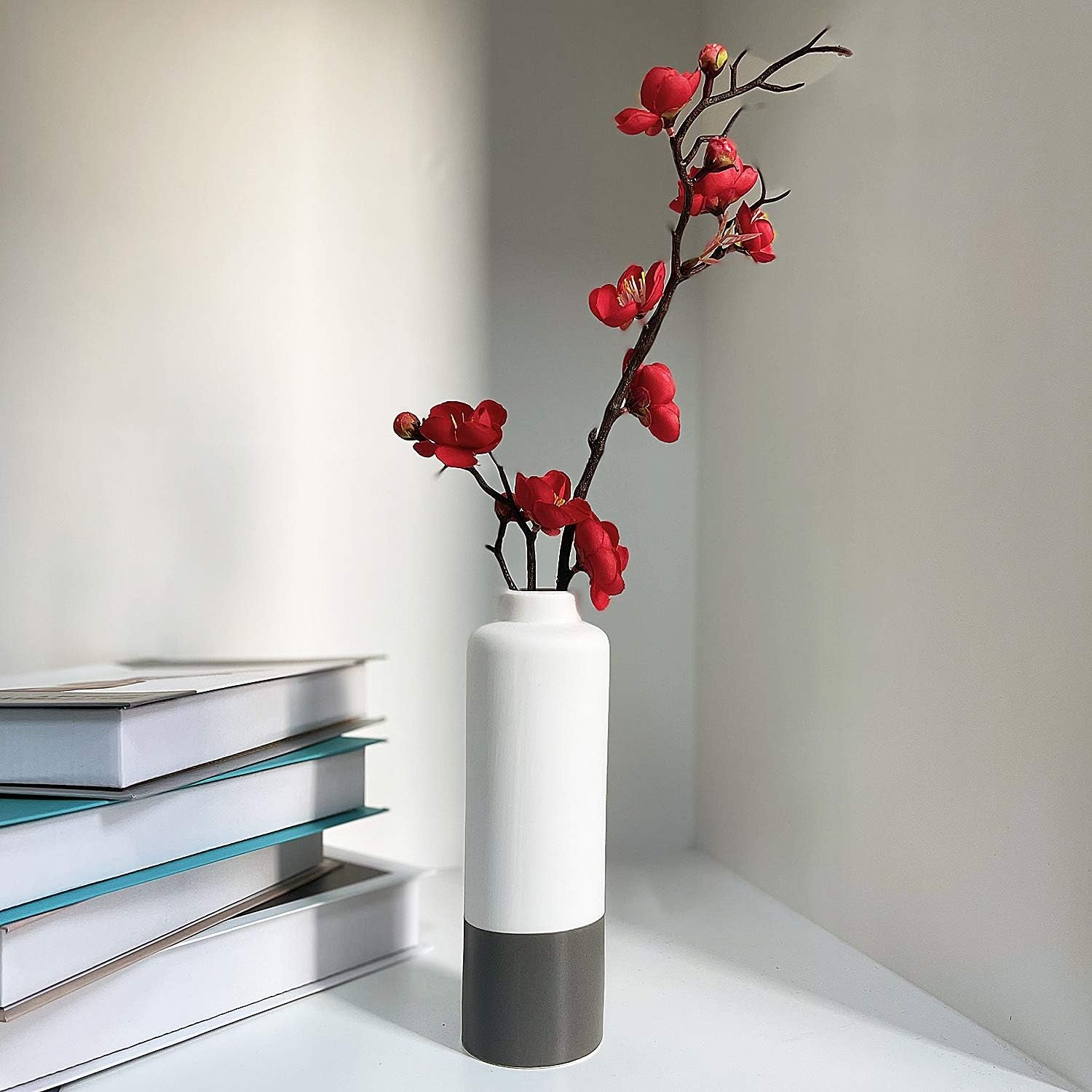 Set of 3 White Gray Ceramic Vase 7.8In 8In 9.8In Flower Vase Bottles for Home Décor Office Decoration Wedding Special Occasion Dried Floral Arrangements