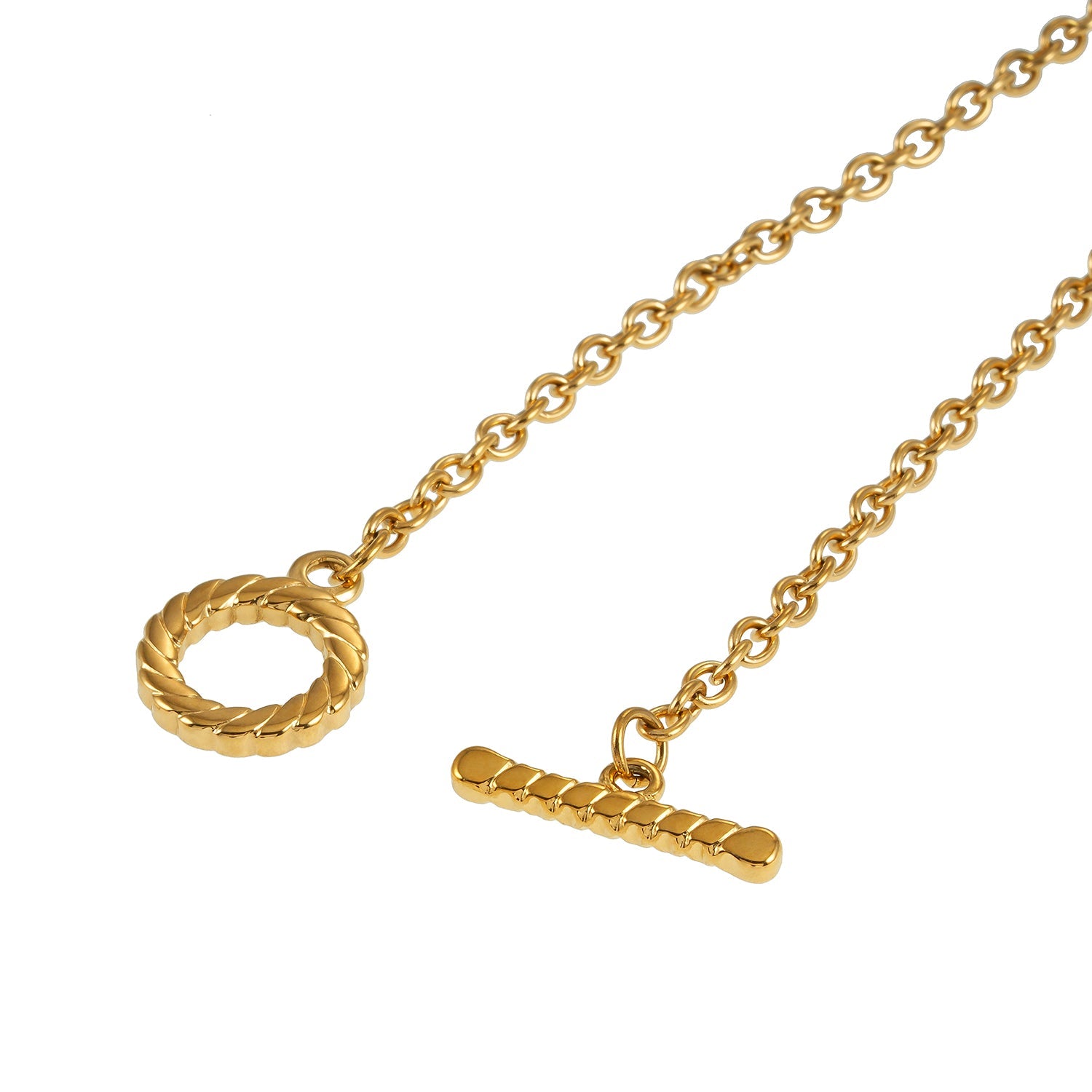 KETCHIGAN Gold: Classic Chain with Textured T-Bar & Ring Pendant Necklace